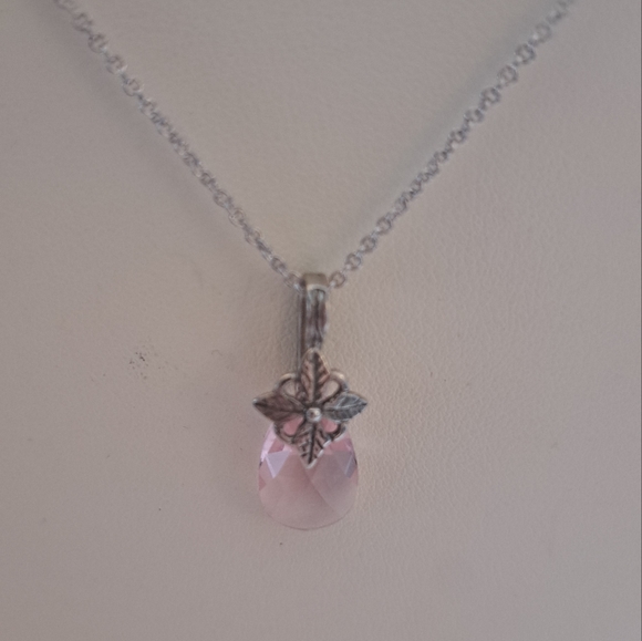 Swarovski Crystal Necklace - Picture 5 of 6